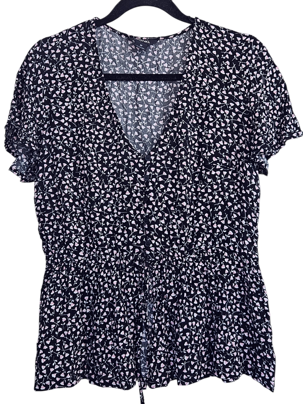 Monki Black V-Neck Short Sleeve Button Up Blouse Pale Pink Floral Print 16